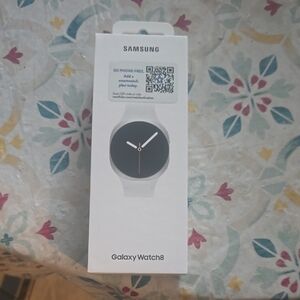 Brand New Samsung Galaxy Watch8 - Silver